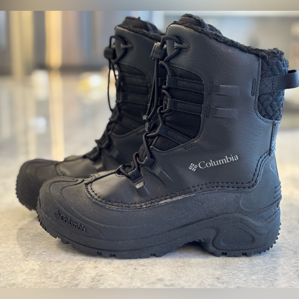 Columbia Bugaboot Celsius Winter Boots, Big Kid Size 5